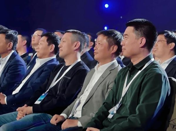 欧洲杯体育粗造估算上百亿的固定财富各异-开云官网登录入口 开云app官网入口